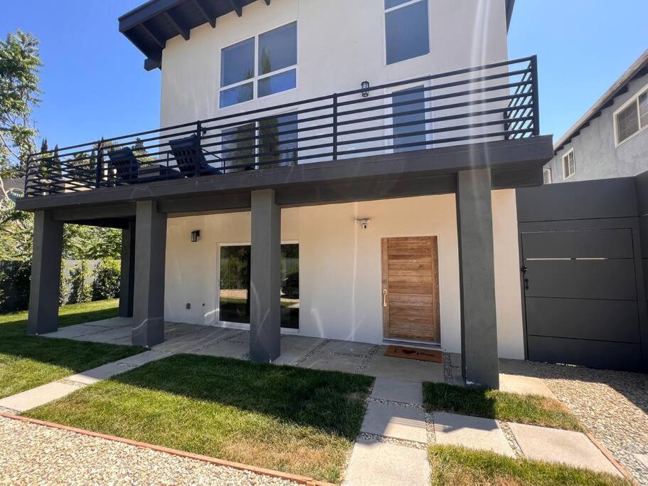 Gorgeous Private And Gated Home In Silver Lake With Pool & Views Los Angeles Zewnętrze zdjęcie